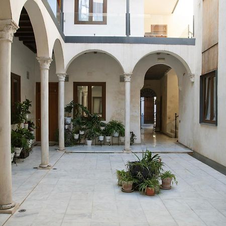 Casa Palacio Bustos Tavera セビリア エクステリア 写真